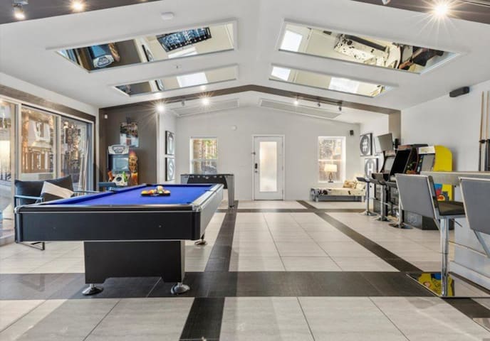 The Palms at Paradise Acre gallery image 2