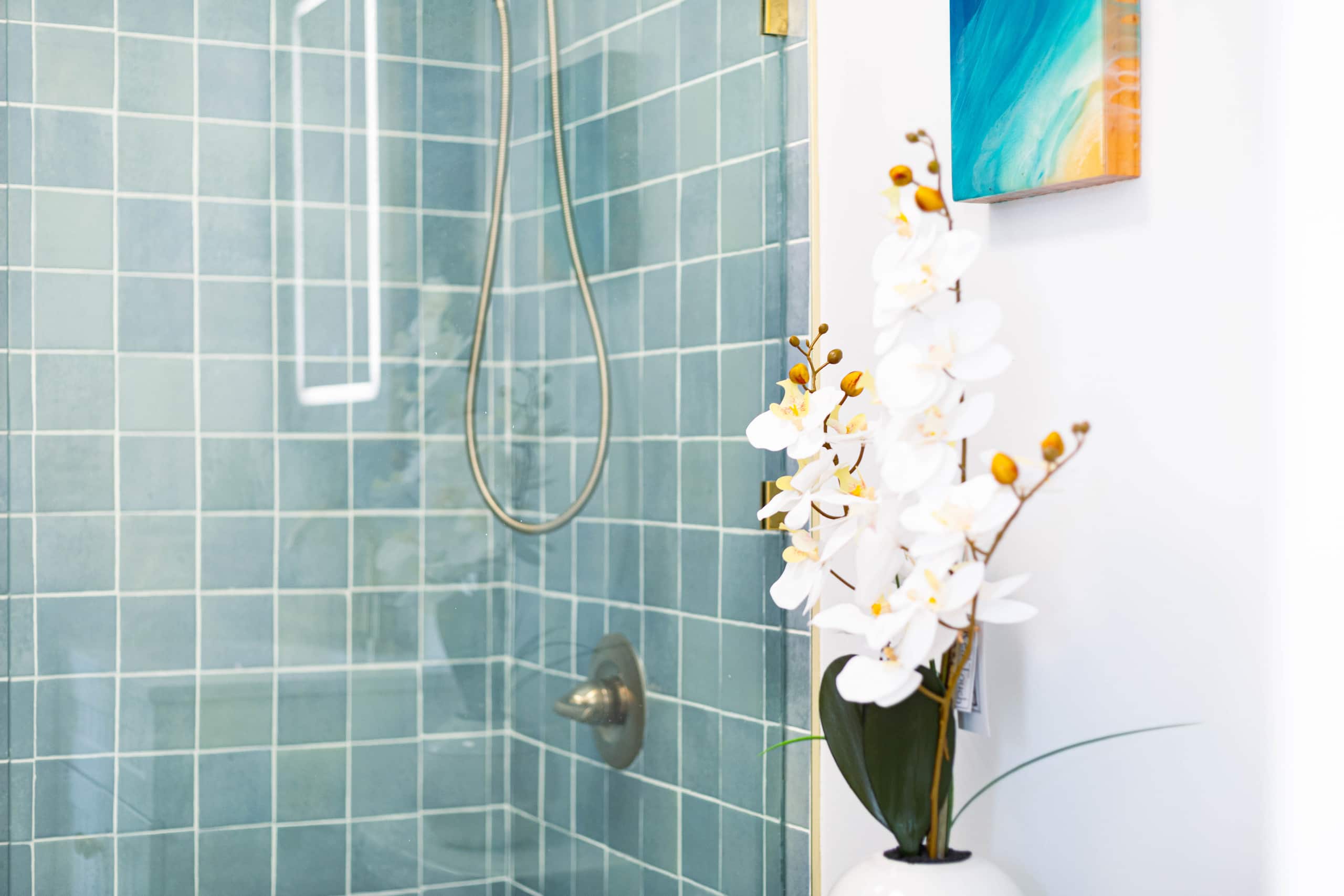 Bright Corner Studio with 2 Private Lanais on 11FL - Image 14