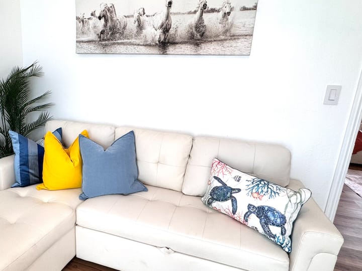 Living room 2