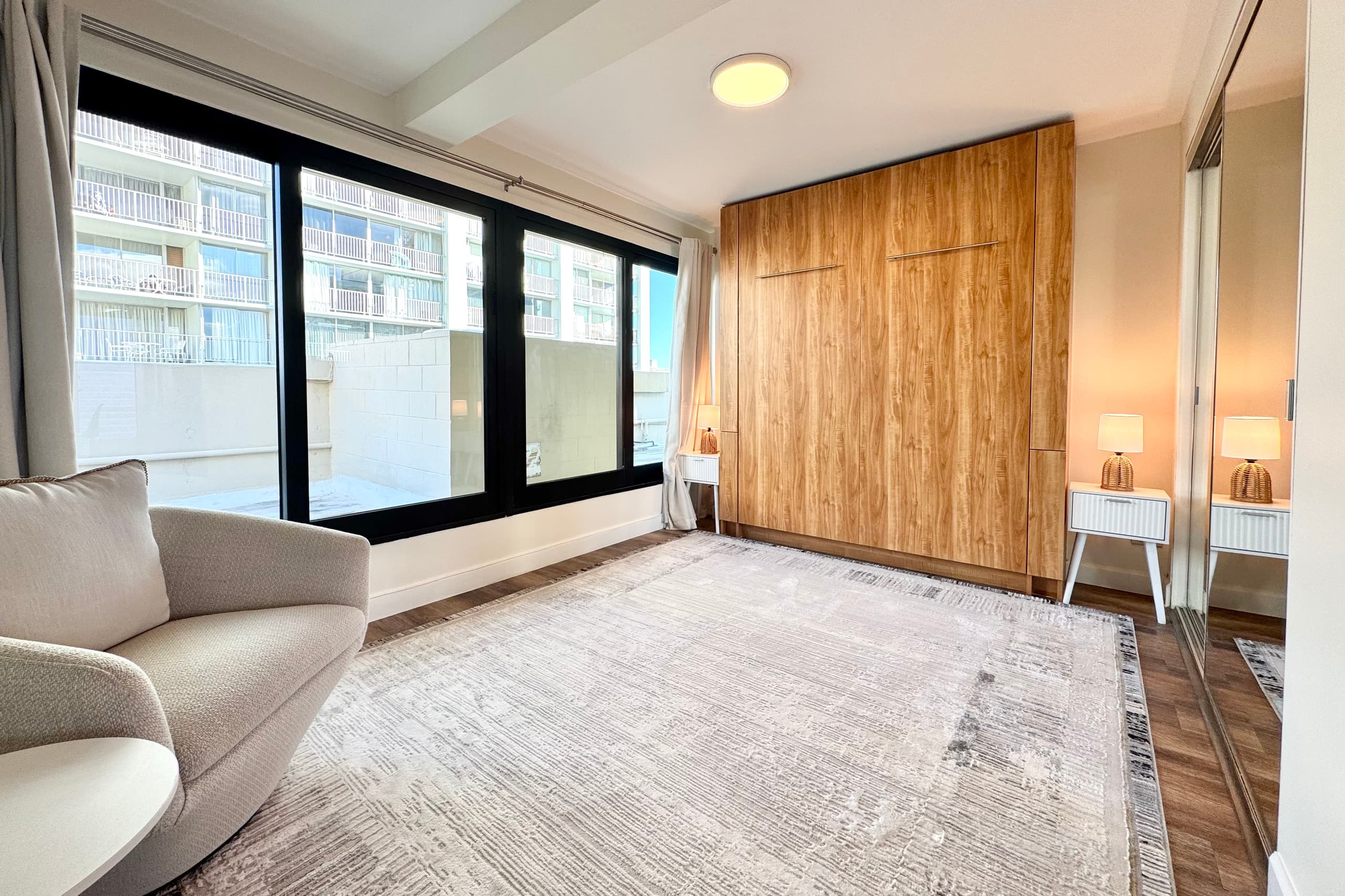 Condo in Honolulu · ★5.0 · 1 bedroom · 1 bed · 1 private bath - Image 12