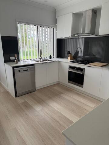 Tranquil Country Granny Flat Kholo – 160B Kholo Rd gallery image 5