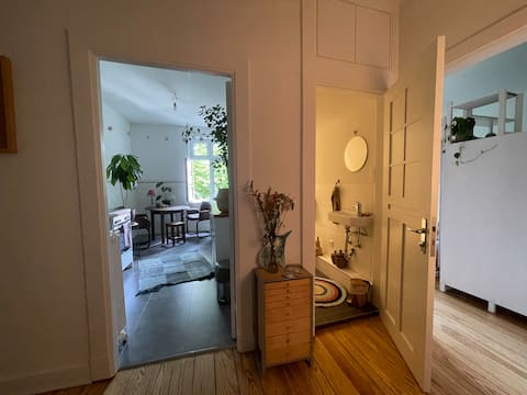Beliebte Airbnb-Anzeige: Green and in the middle of Hamburg! in Eimsbüttel