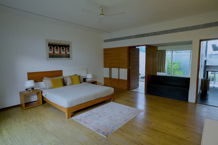 Bedroom 3 image 1