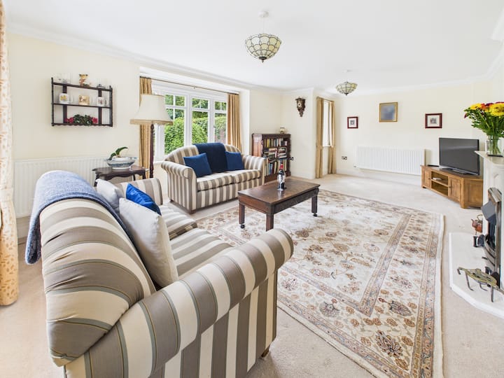 Large Detached House Near The Sea - Sidmouth