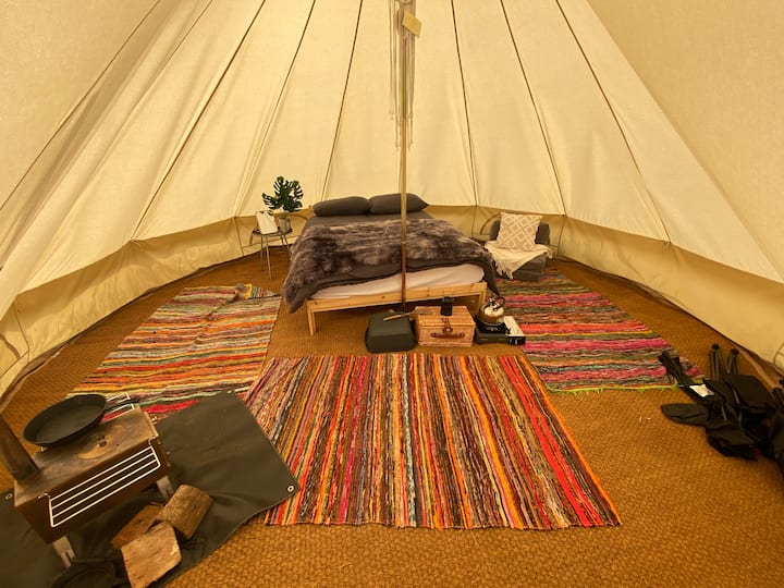 Cosy Bell Tent - Memory Foam Bed - Sevenoaks