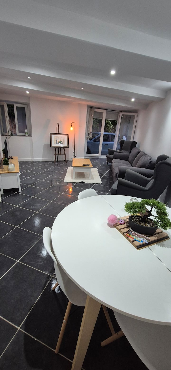Appartement T2/3 Refait A Neuf - Carpentras