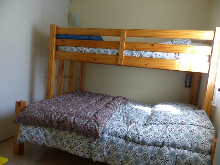 غرفة النوم 1