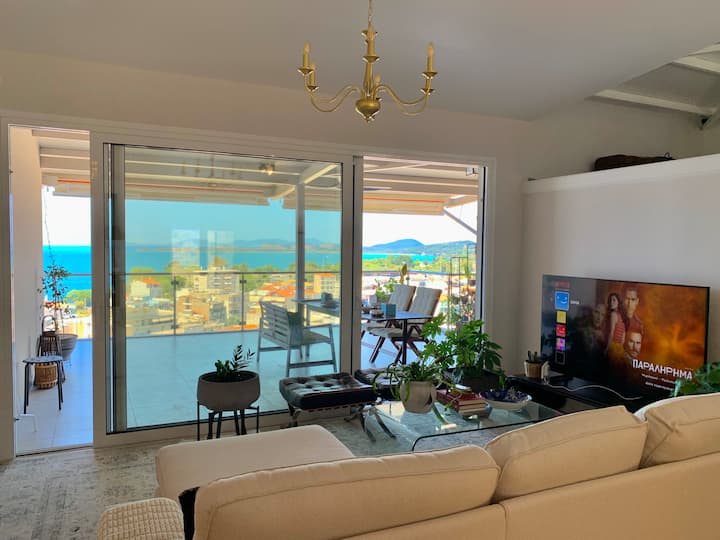 Luxury Apartment - with a view