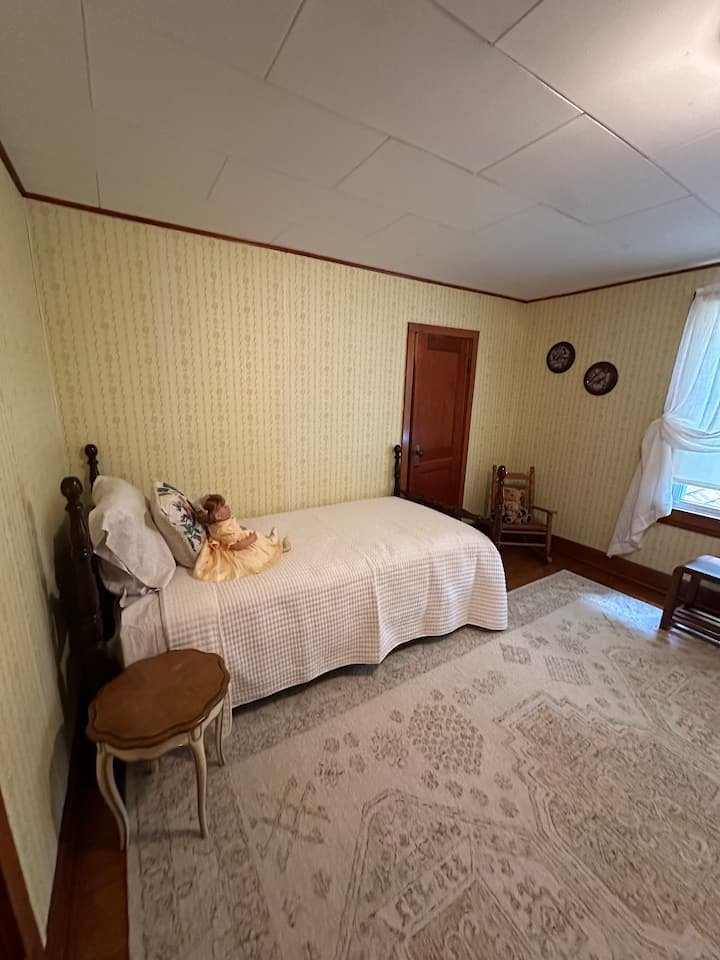 საძინებელი 3