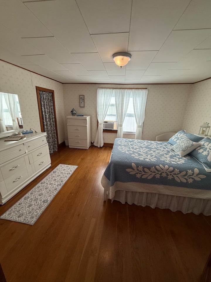 საძინებელი 4