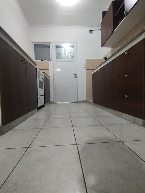 Anuncio de Airbnb popular: Apartment 5 zone C. of Uruguay terminal en Departamento Uruguay