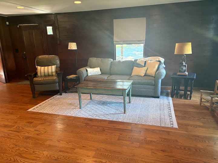 Sugarneck Resort~privacy Awaits - 百老匯