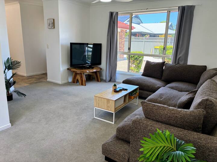 Affordable Entire House At Cabarita Beach - 헤이스팅스 포인트