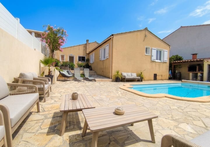 Maison Calme Avec Piscine - Narbona