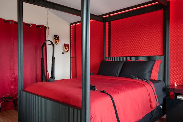 Passion Peak-Adults Only Getaway