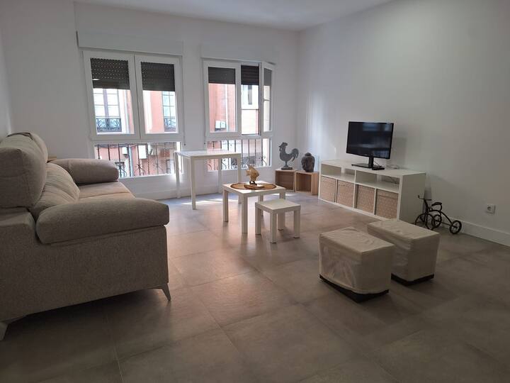 Ah Amplio Apartamento De Temporada En Gijón - Gijón