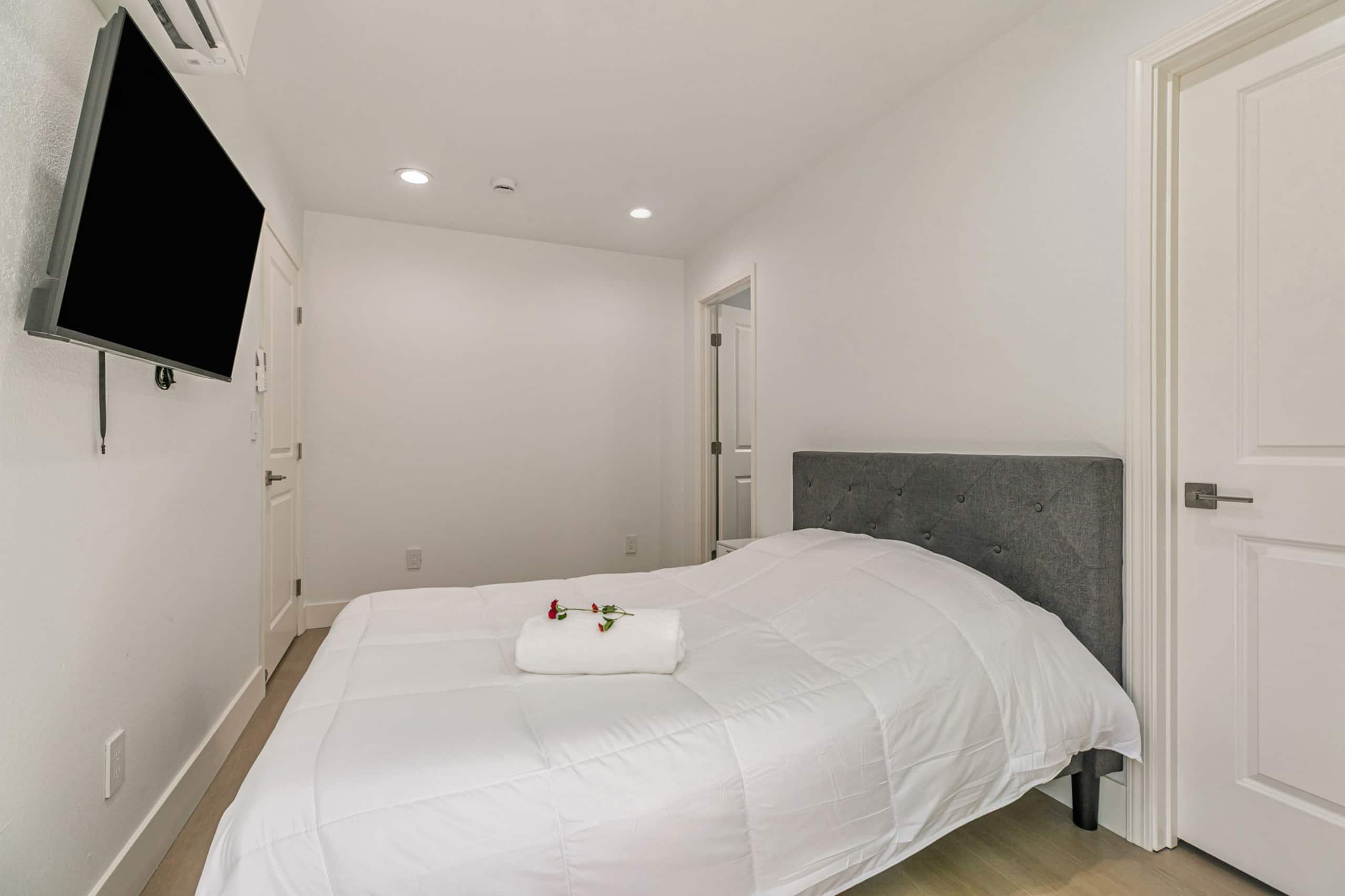 San Jose Retreat Near Tech Giants & Downtown - Photo 15