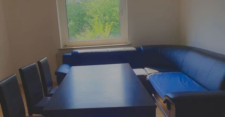 Wer Sucht Unterkunft N Rw - Gelsenkirchen
