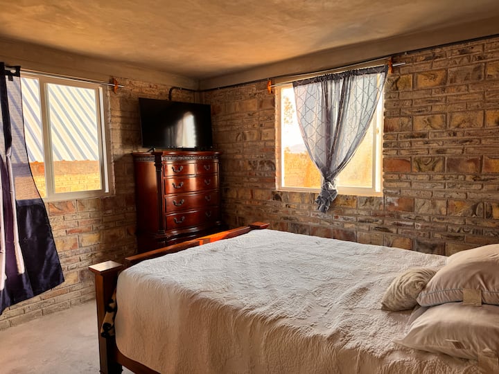 ห้องนอนใหญ่