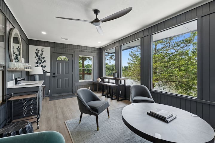 5br Home | 8 Mins Wiley Post, Sleeps 14 - Yukon, OK