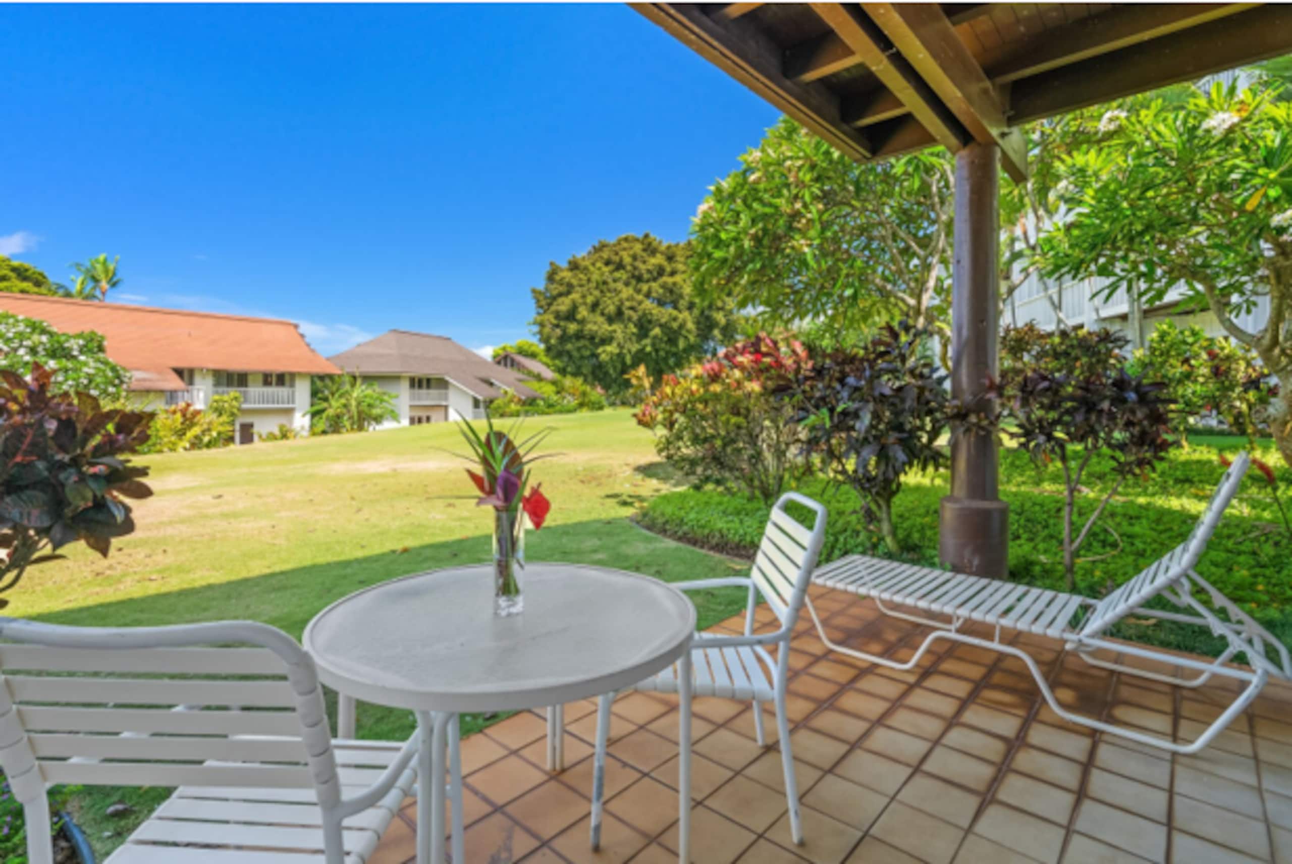 Modern Kiahuna Plantation Condo w AC! - Photo 19