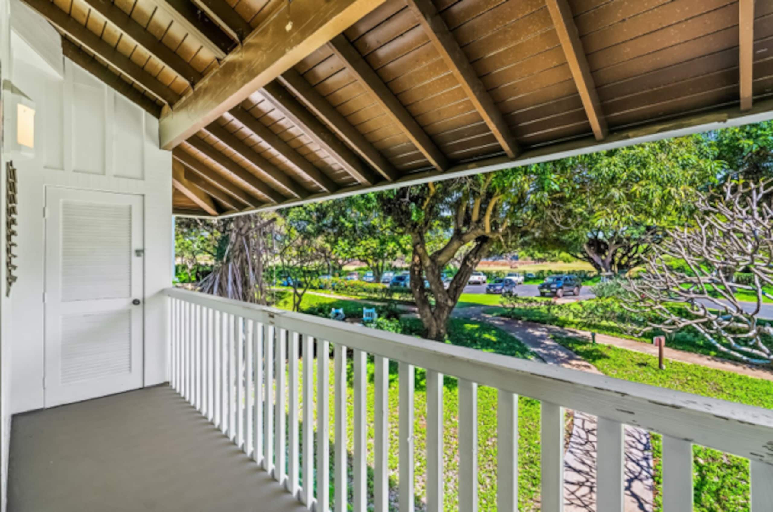 Modern Kiahuna Plantation Condo w AC! - Photo 20