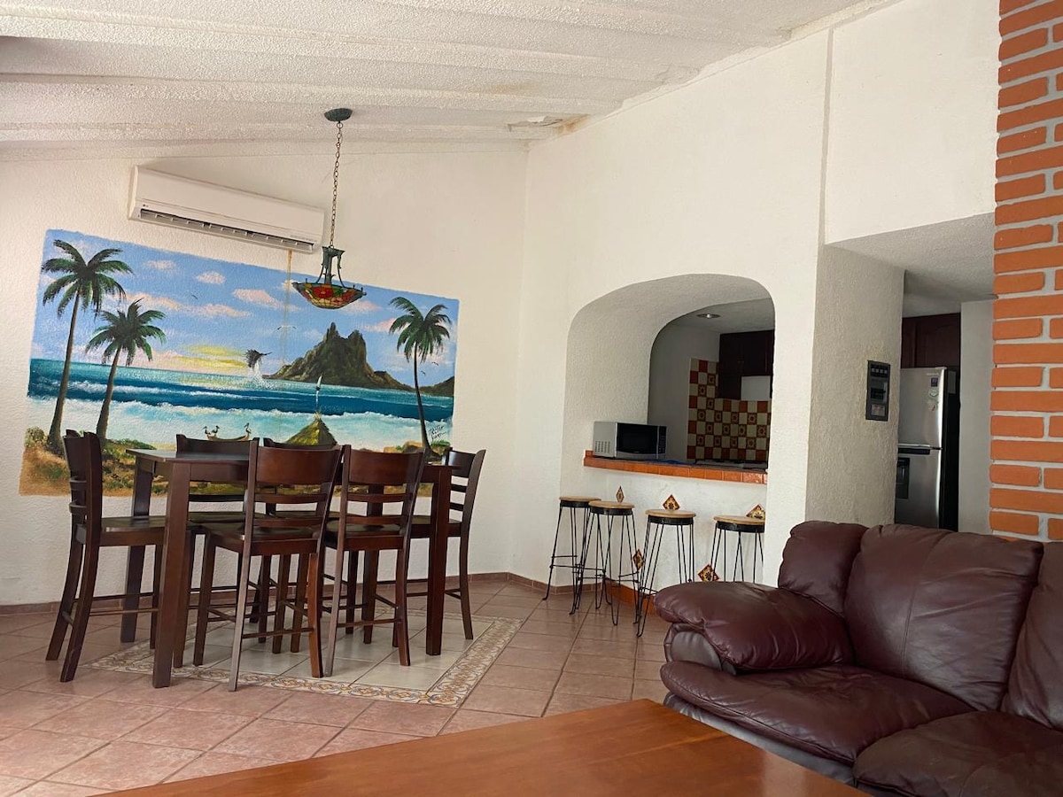 Tranquil Solimar Escape