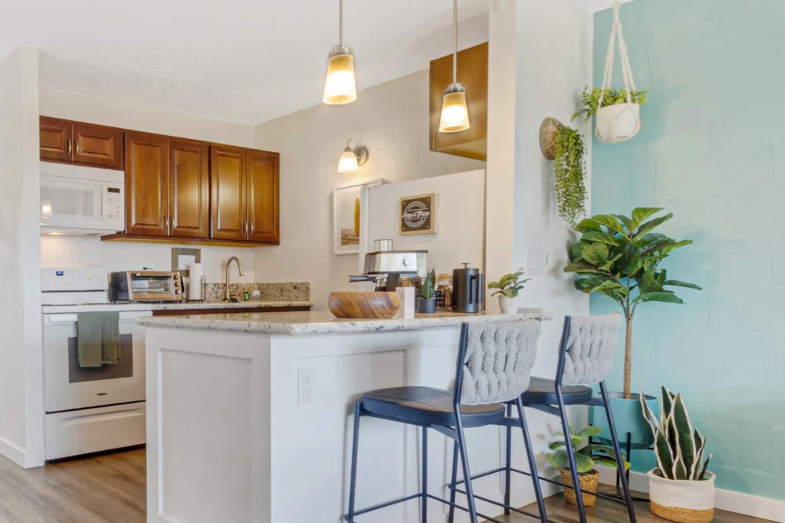 Home in Lahaina · ★4.75 · Studio · 1 bed · 1 private bath - Image 3
