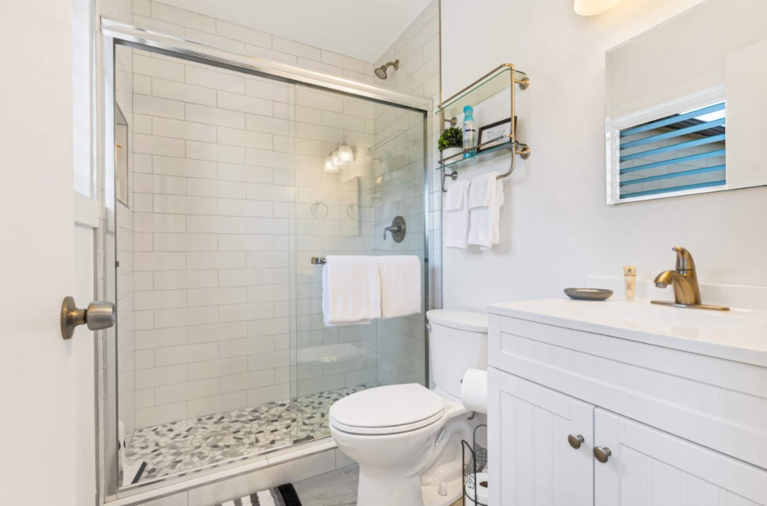 Home in Lahaina · ★4.75 · Studio · 1 bed · 1 private bath - Image 8
