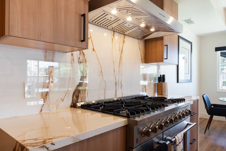 Modern Retreat Near Santana Row gallery image 5