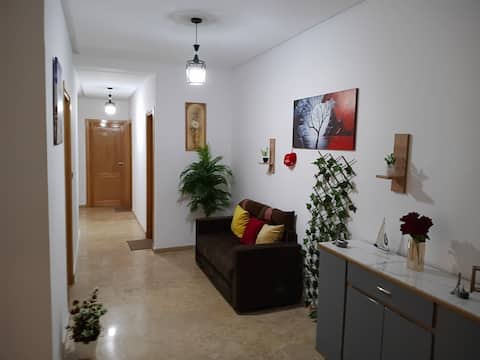 Popular Airbnb listing: Modern & Cozy Downtown + basement parking in Safi