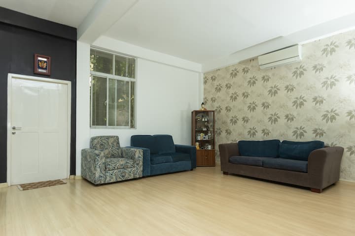 Kandy Luxe Villa - Kandy