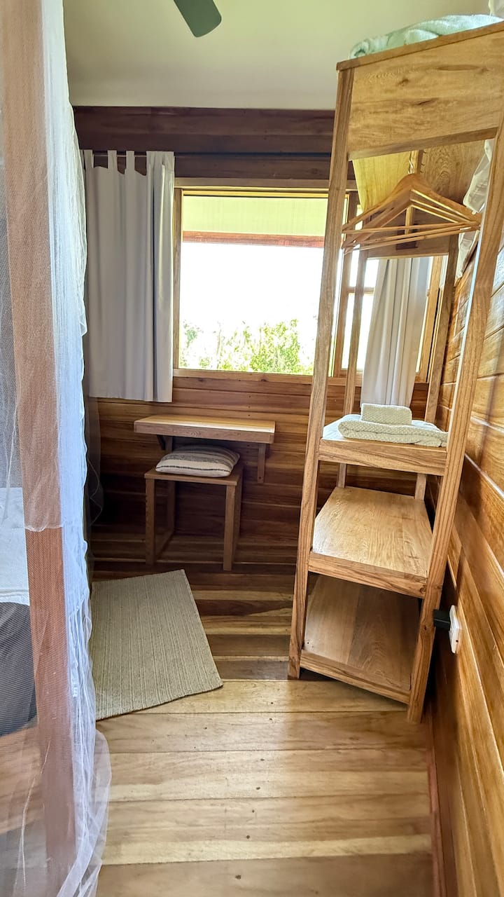 Schlafzimmer 2