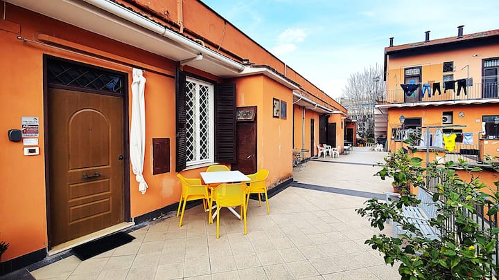Appartamento Con Terrazzino A San Lorenzo - Roma