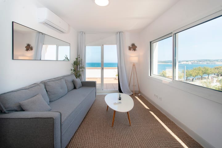 1br Apartment For 4 With A/c & Wifi In L'escala - L'Escala