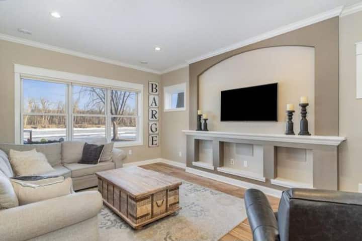 The Heron House - Hastings, MN