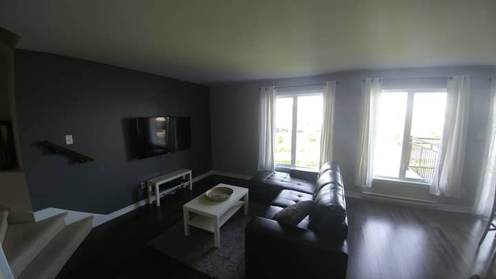 4435-jolie Condo Avec Piscine! - ロンゲール