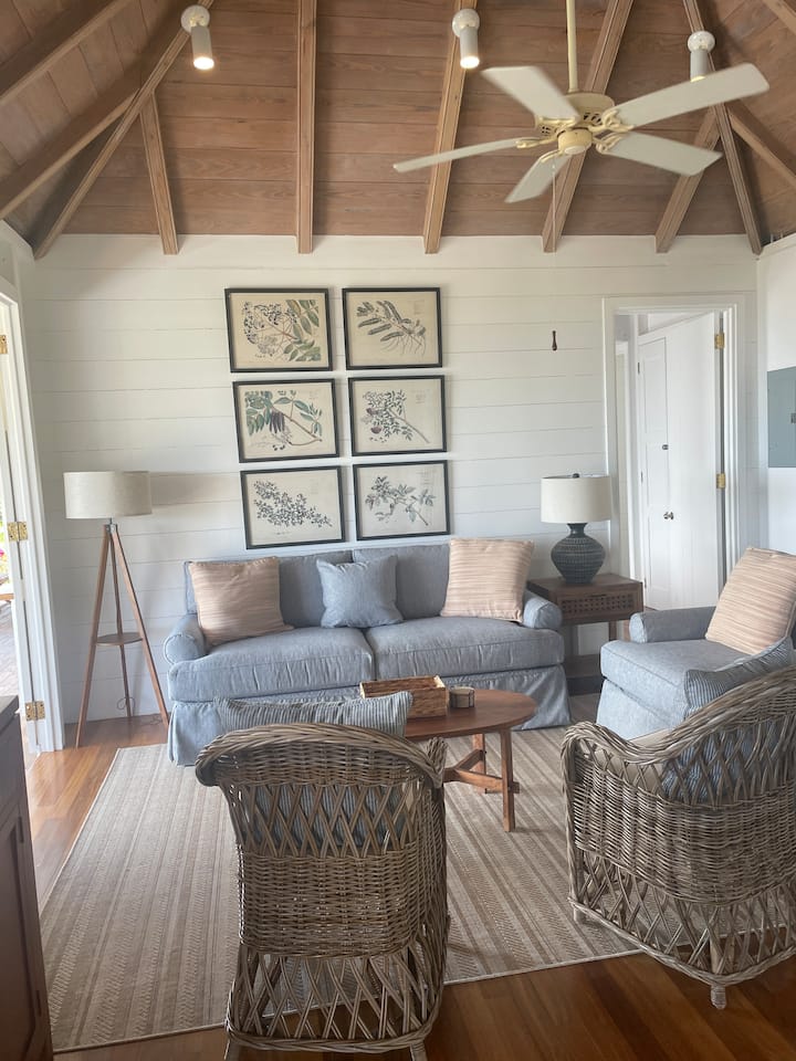 Charming Cottage With Pool. - Saint Kitts and Nevis