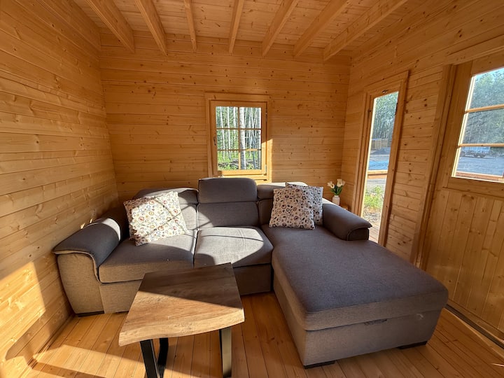 The Pine Loft Bunkie - Pinawa