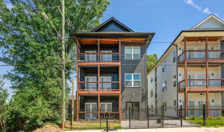 Murphy House Mansion 9br Retreat - Atlanta, GA
