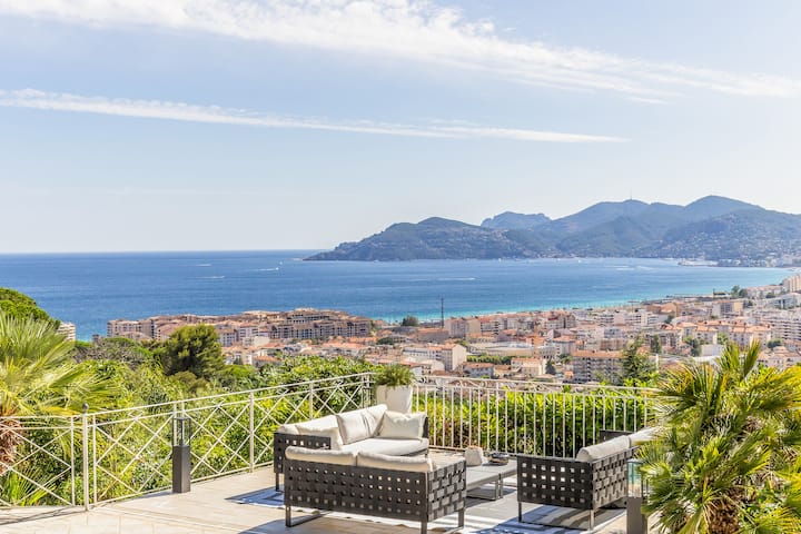 Villa Cannes - 5 Chambres - Superbe Vue Mer - Cannes