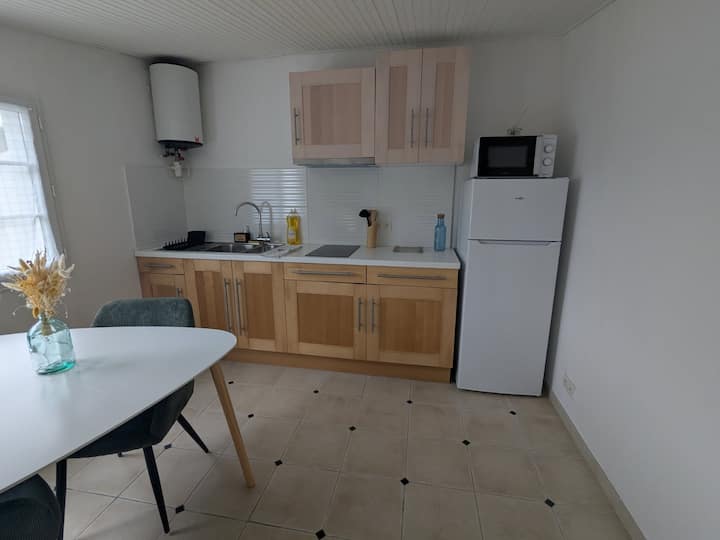 Petite Maison Proche Forêt - Beauvoir-sur-Mer