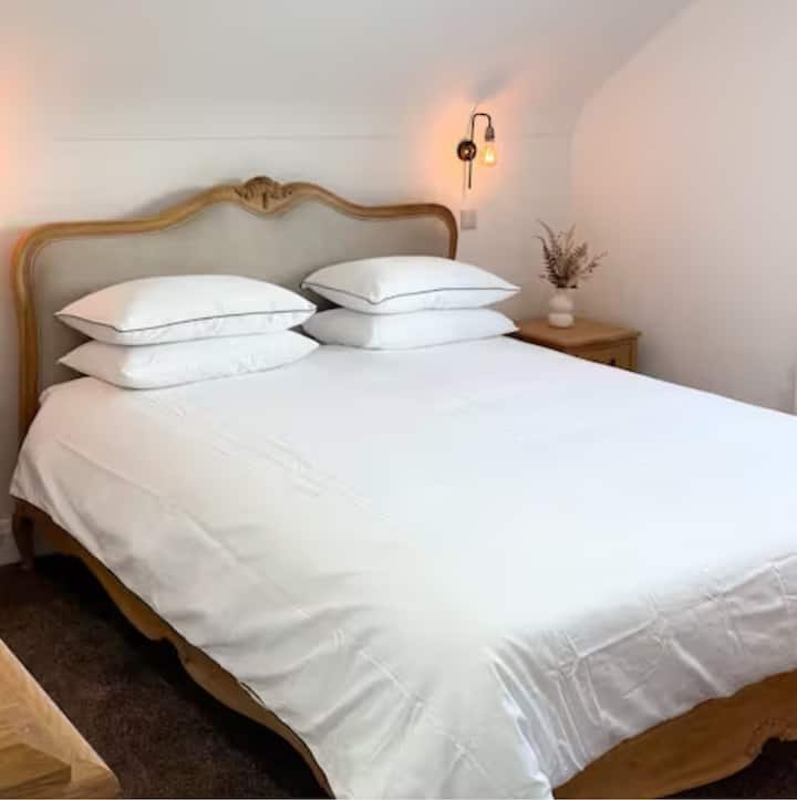 Guest Retreat - Malahide
