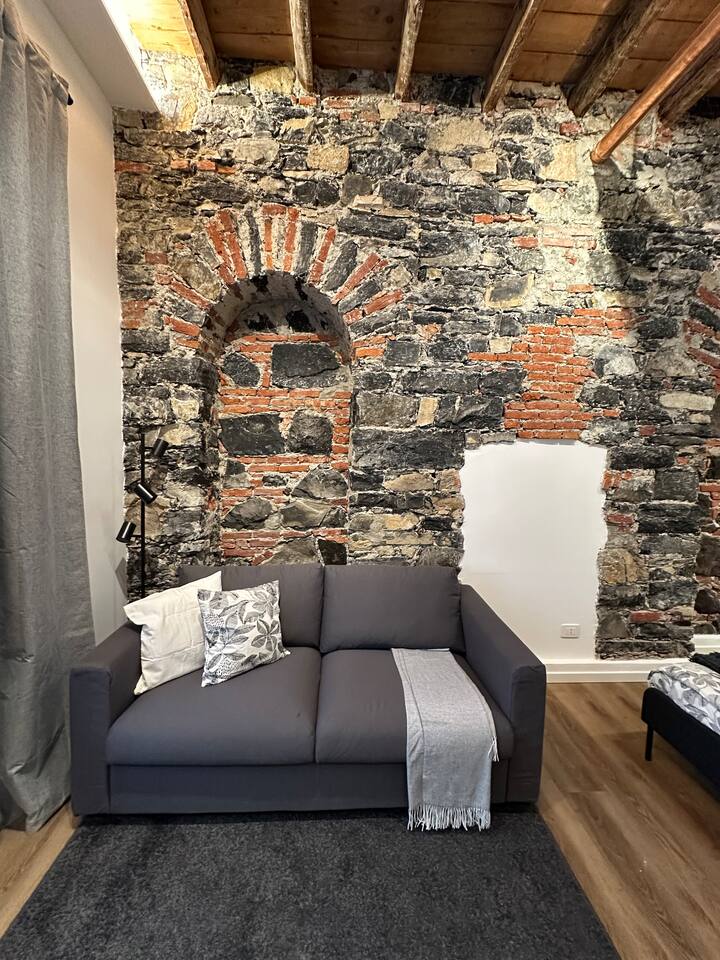 Urban Chic Apartment Black - Como