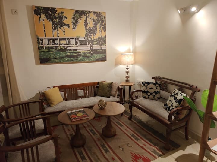 Pvt. Sunset Studio Apartment - Delhi