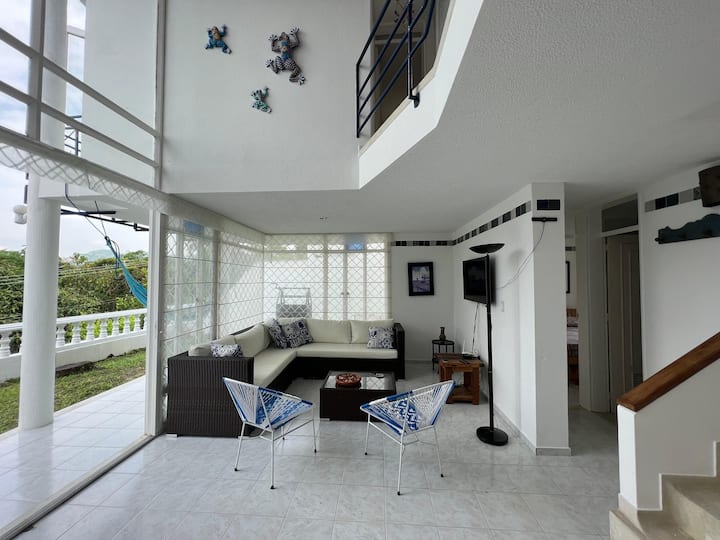 Panorama No 2 - Casa Estilo Mediterránea - Anapoima