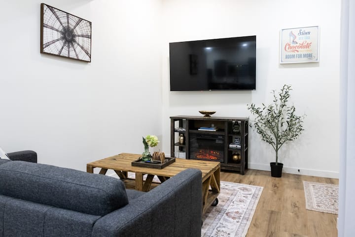 Cozy & Stylish 2br Duplex - ビーバートン, OR
