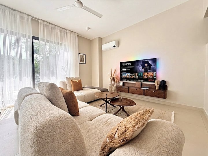 Modern Stylish | Oceanfront Pool Villa | Fumba - Zanzibar