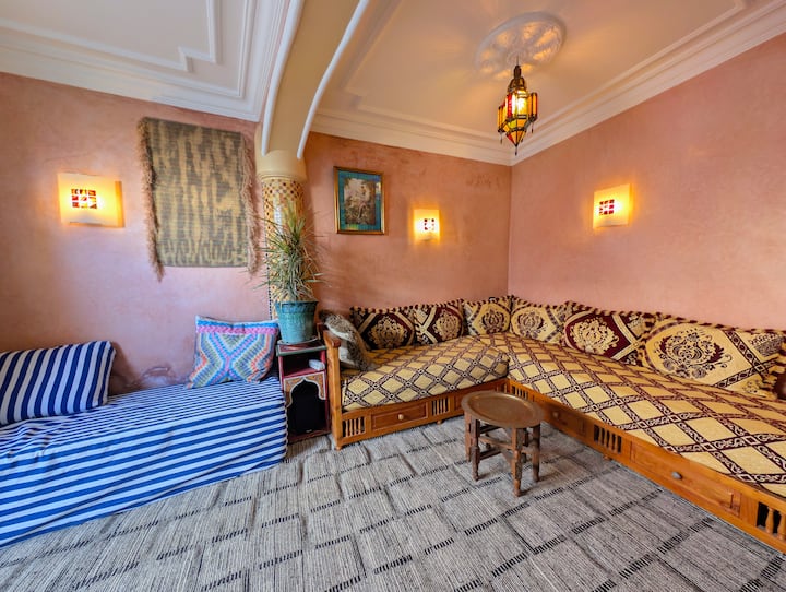 მისაღები ოთახი