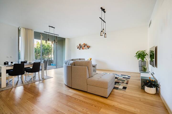 Cascais Luxury Home 3M+Stays gallery image 5